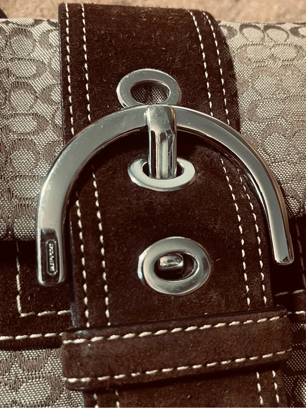 Coach gorgeous authentic